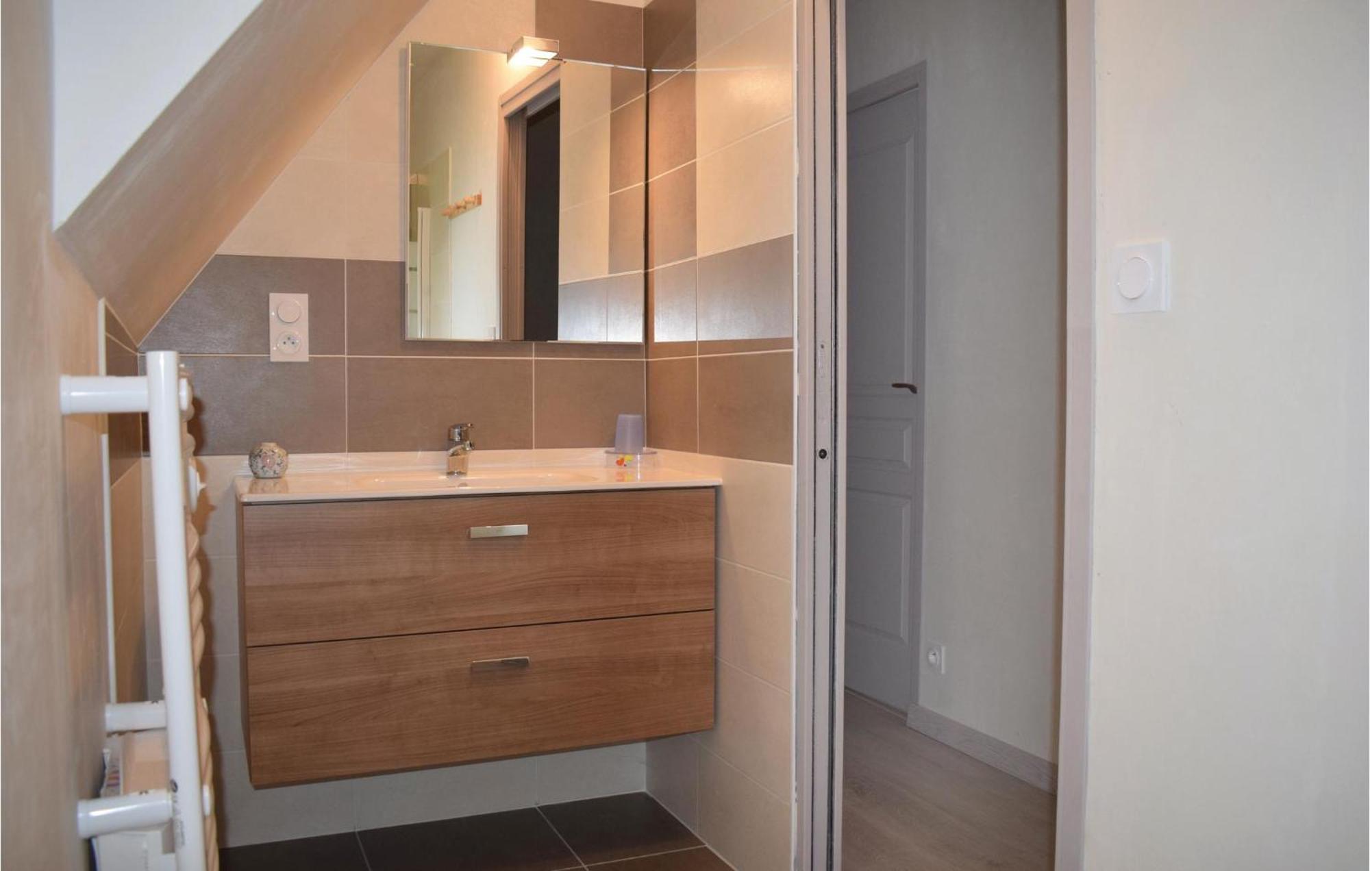 Gorgeous Home In Saint Alban With Kitchen Dış mekan fotoğraf